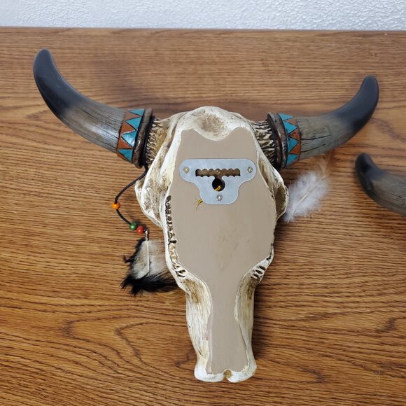 Home Decor Han Painted Southwest Bull Skull Wall Hangings - Lot of 2 - Picture 7 of 7